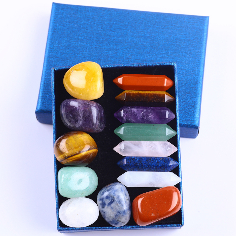 Ametisto poliruotas romboidinis kristalo akmuo meditacijai, dekoratyvinis kristalų stulpas, dovanų dėžutė