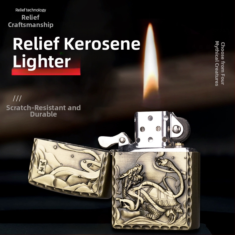 Metāla kerosēna liesmas lāpa ar reljefa dizainu antīkā stilā, mitoloģiskas būtnes: pūķis, tīģeris un Suzaku