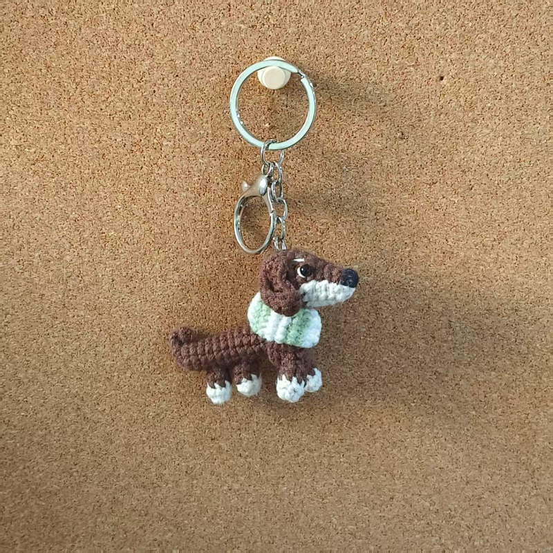 Ключодържател за чанта, ръчно плетен, полиестер; модел: малко животно; стил: прост, подходящ за ежедневието; пролет 2025