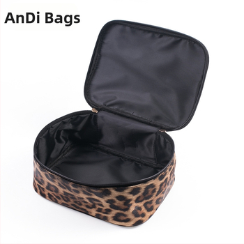 Комплект от три козметични чанти с леопардов принт, PU кожа, водоустойчиви, преносими за пътуване
