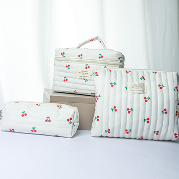 Τσαντάκι καλλυντικών με φλοράλ μοτίβο, καπιτονέ βαμβάκι, μεγάλη χωρητικότητα, αναπνέει, ελαφρύ