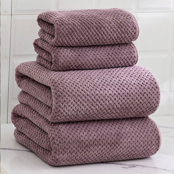 Koralinis fliso rankšluostis voniai, paprastas audimas, 200–300 g, didelis sugeriamumas