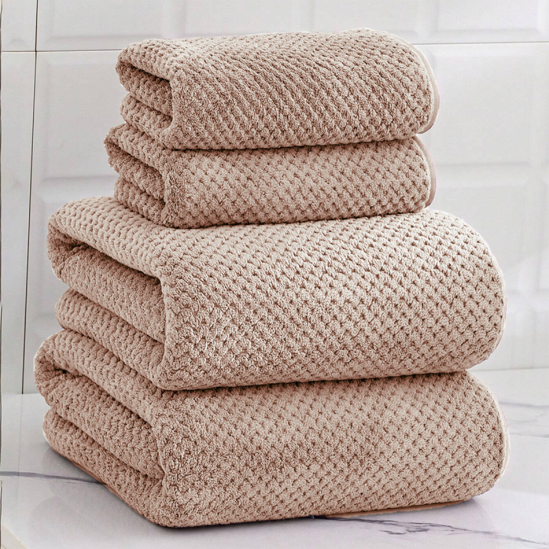 Koralinis fliso rankšluostis voniai, paprastas audimas, 200–300 g, didelis sugeriamumas