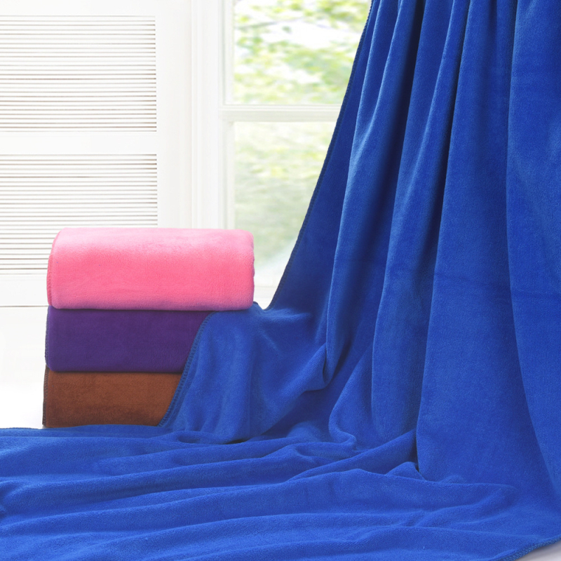 Mikropluošto vonios ir paplūdimio rankšluostis, 200–300 g, 100D siūlai, pritaikytas apdorojimas