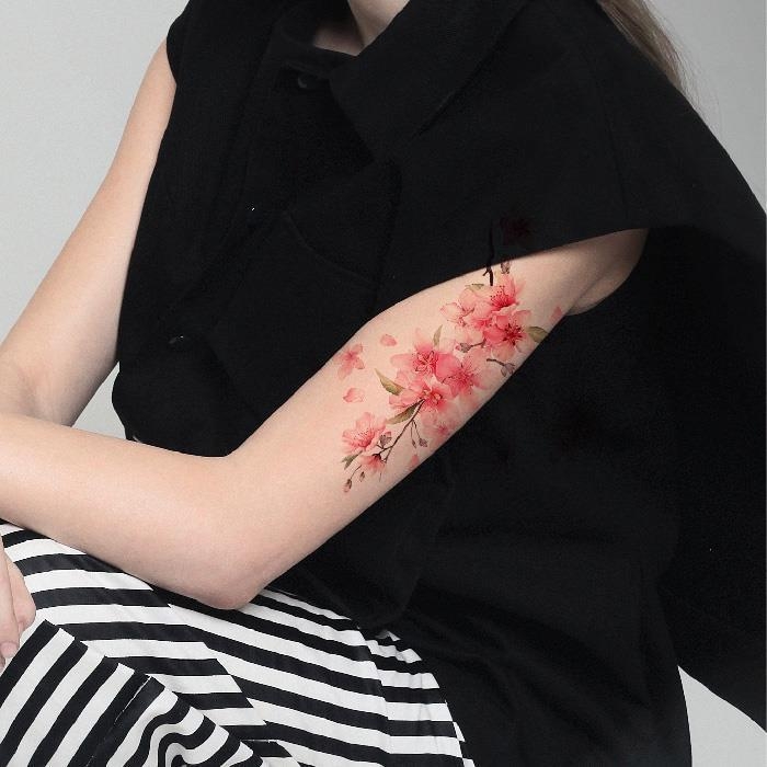 Vyšnios žiedų rankos tatuiravimo lipdukas, pusiau senovinis stilius, atsparus vandeniui, ilgalaikė ištvermė, randų maskavimas (Prekės ženklas: Love to leak; Medžiaga: Other; IP leidimas: Ne; Importas: Ne)