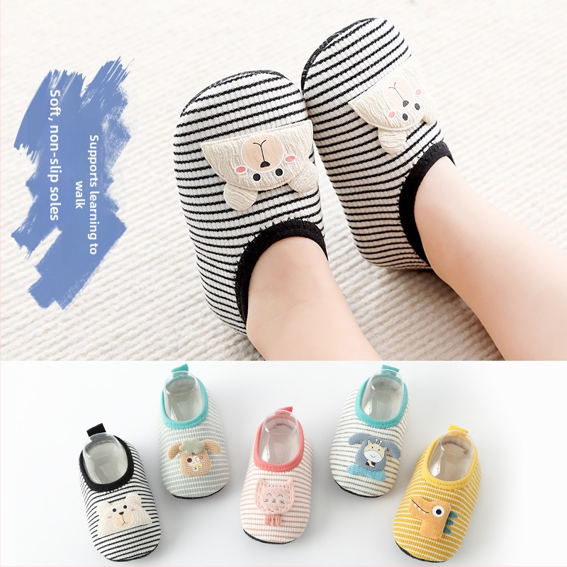 Vaikų kojinės, džakardo mezgimas, kvėpuojantis poliesteris 70%, trumpas vamzdelis, dryžuotas raštas, kūdikiai 0–12 mėn