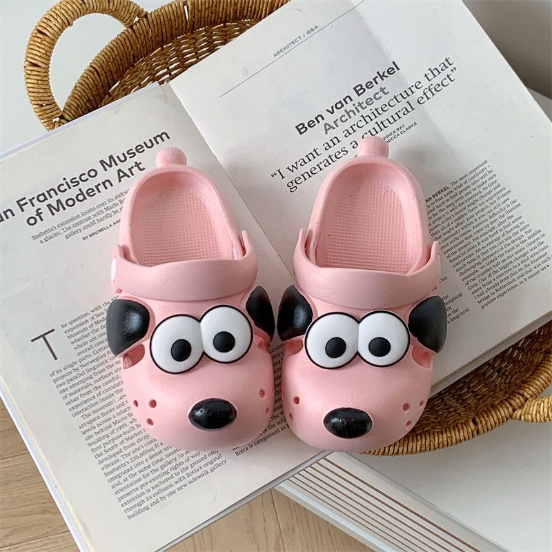 Bērnu PVC sabo ar caurumiem augšdaļu, karikatūru raksts, antislīdējoša zole, vecums 4–6 gadi