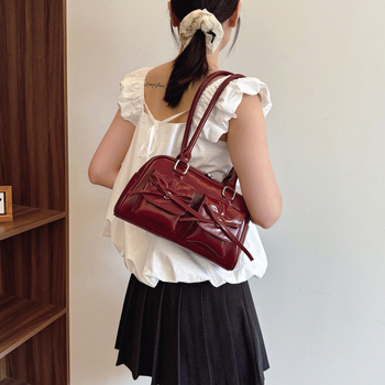 Moterų pečių rankinė, Korejos stiliaus, minimalistinis kvadrato dizainas, PU medžiaga, užtrauktukas atidarymas, pagalvės formos, vidinė kišenė su užtrauktuku ir telefono kišenė, vasara 2024