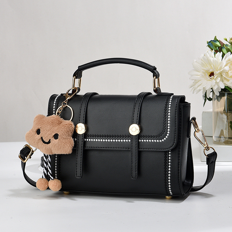 Geantă crossbody din PU — stil vintage pădure, formă orizontală pătrată, închidere cu capac, buzunar intern cu patch, buzunar sandwich cu fermoar, curea de umăr, primăvara 2024