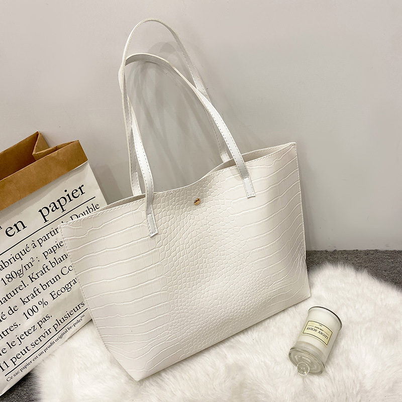 Rucsac PU cu model crocodil, formă orizontală pătrată, închidere magnetică, buzunar pentru cameră, căptușeală din piele sintetică