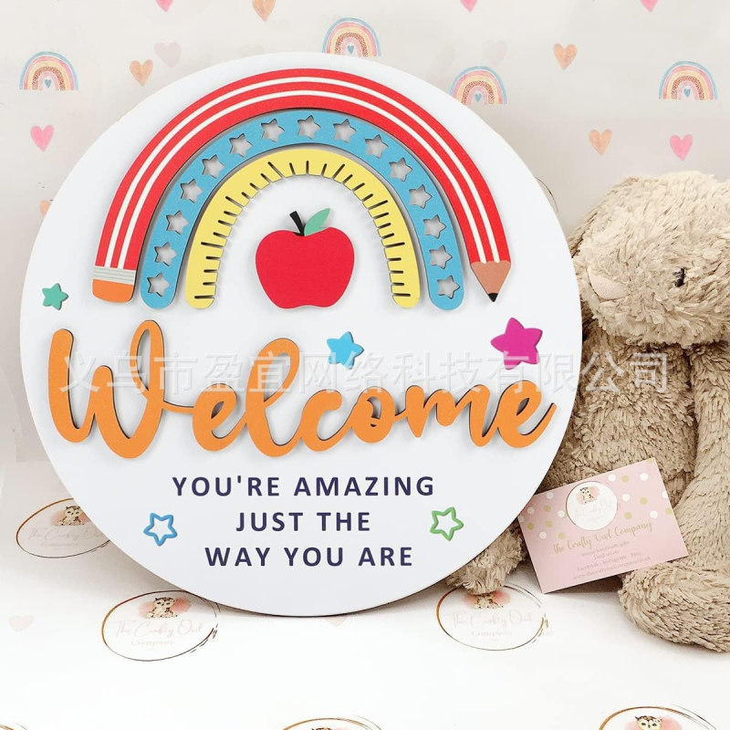 Ξύλινο κυκλικό ταμπελάκι πόρτας για παιδιά με ουράνιο τόξο, στυλ καρτούν, εκτύπωση, έτοιμο για δώρο