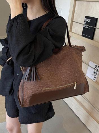 Платнена чанта за ежедневна употреба с хоризонтална квадратна форма, цип за затваряне, вътрешен джоб с цип, вътрешен джоб тип patch