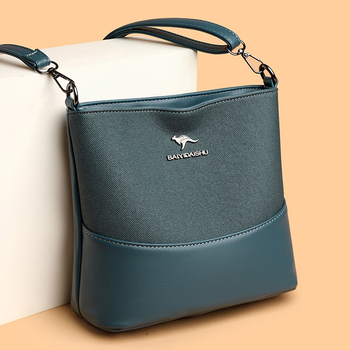 Τσάντα bucket από PU, αστικός μινιμαλισμός, κλείσιμο με φερμουάρ, επένδυση πολυεστέρα, εσωτερικές τσέπες για κινητό και ταυτότητα