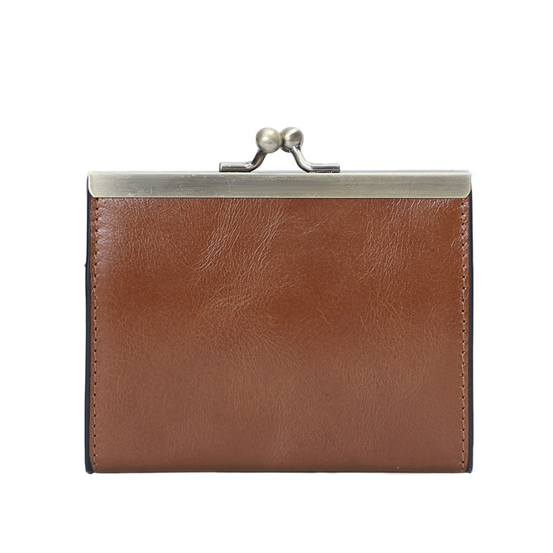 Moterų kortelių dėklas iš natūralios odos, daug kortelių kiščių, Modelis Q055 (natūrali oda; karvių oda; vienos spalvos; moterims; Q055)