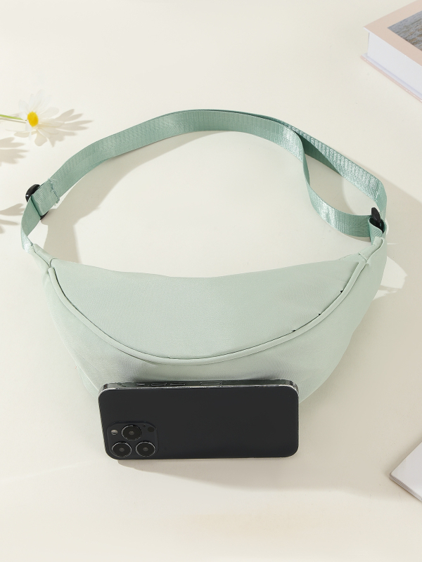 Geantă de umăr din nylon pentru femei Frontier — ușoară, stil dumpling cu capac, căptușeală nylon, închidere cu clapă, buzunar interior cu fermoar, primăvară 2024