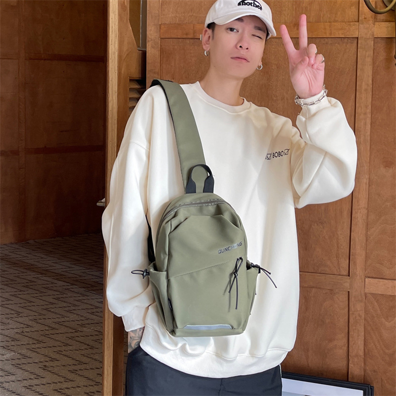 Nailoninė vieno peties crossbody rankinė sportui lauke, unisex, modelis 5030, poliesterio pamušalas