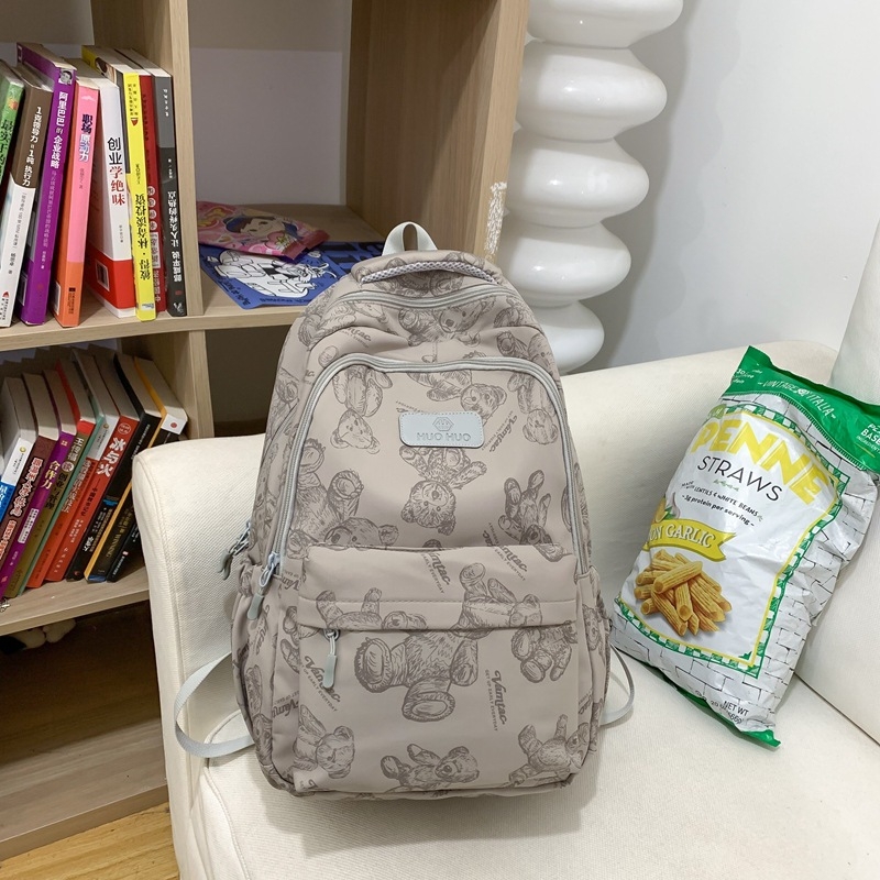 Σακίδιο γυμνασίου με εκτύπωση αρκούδας — νάιλον σώμα, επένδυση πολυεστέρα, καμπύλες ιμάντες ώμου