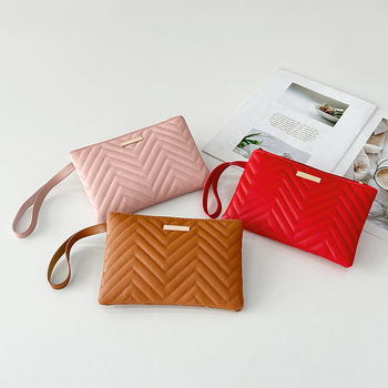 Mini PU kvadratinė rankinė-clutch su išsiuvinta telefono kištele ir ID kištele — užtrauktukas, vidinė sintetinės odos pamušalas, miesto minimalistinis stilius, pavasaris 2025