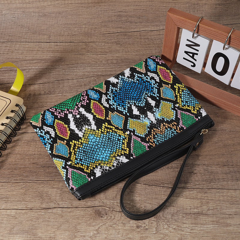 Ženska torbica za zapešće sa zatvaračem – PU koža, životinjski uzorak, podstava od najlona, gradski jednostavan stil, proljeće 2024