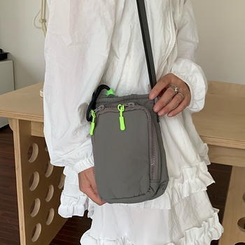 Τσάντα για μπουκάλι νερού, unisex PU ώμου τσάντα με επένδυση από νάιλον, για καθημερινή χρήση, Άνοιξη 2024