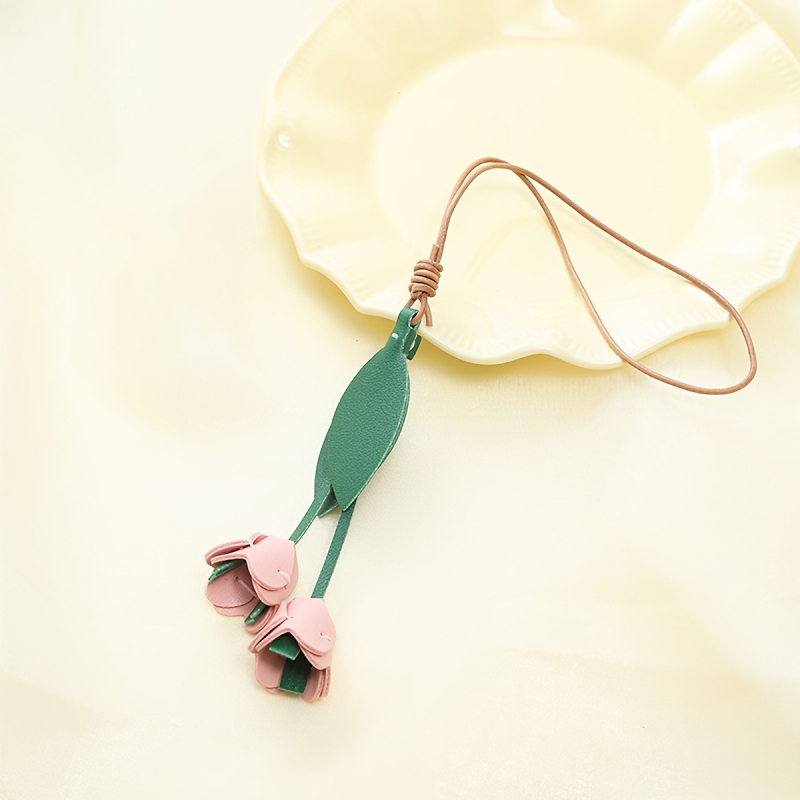 Кожен ключодържател с форма на лале, свеж и сладък стил, автомобилен аксесоар