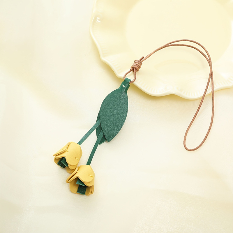 Кожен ключодържател с форма на лале, свеж и сладък стил, автомобилен аксесоар