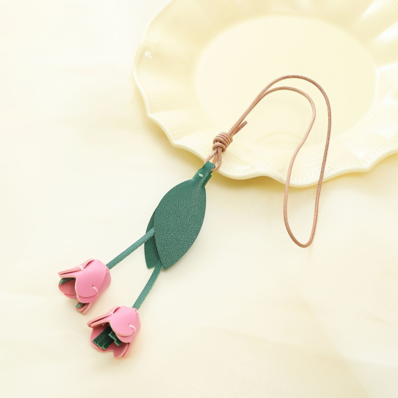 Кожен ключодържател с форма на лале, свеж и сладък стил, автомобилен аксесоар