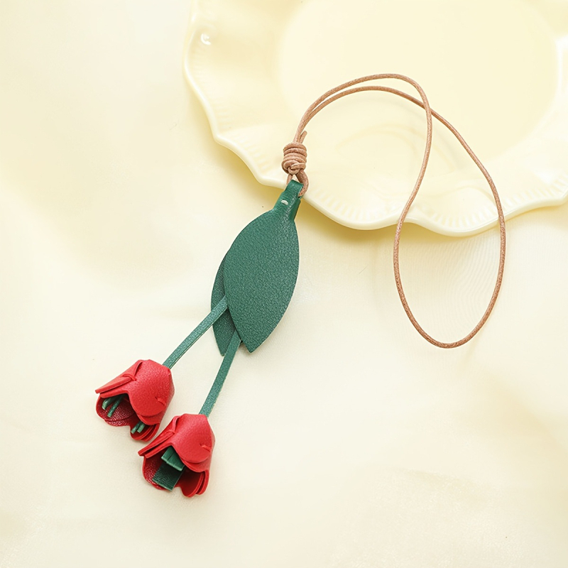 Кожен ключодържател с форма на лале, свеж и сладък стил, автомобилен аксесоар