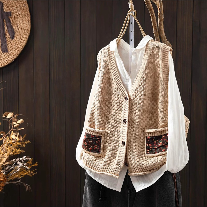 Vestă cardigan cu buzunare patch florale, amestec bumbac-lână, guler polo, fără mâneci, toamna 2025