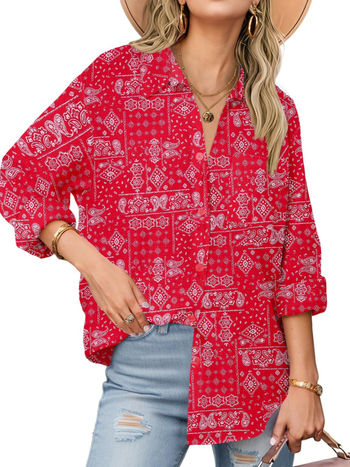 Риза от ленено-полиестерова смес с еластан, флорална шарка, дълги ръкави, яка тип лафел, едноредово закопчаване, свободен силует