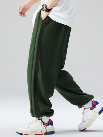 Aristocrat in love Ανδρικά παντελόνια casual με χαλαρή γραμμή, κλείσιμο με κορδόνι, ίσιο παντελόνι, 100% πολυεστέρας, εκτύπωση με γράμματα