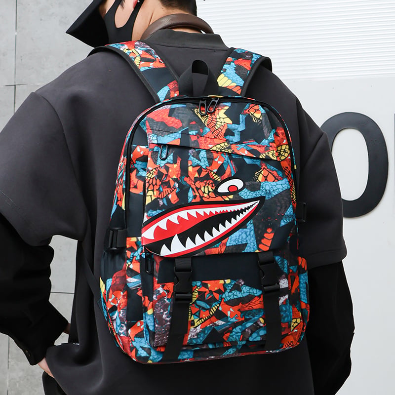Shark iskolatáska – nagy kapacitású 20–35L, vízálló, 15 hüvelykes laptop kompatibilis, Oxford anyag, levegő párnás vállpántok
