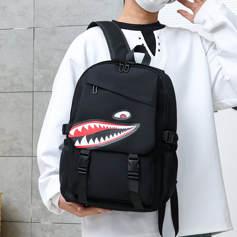 Shark iskolatáska – nagy kapacitású 20–35L, vízálló, 15 hüvelykes laptop kompatibilis, Oxford anyag, levegő párnás vállpántok