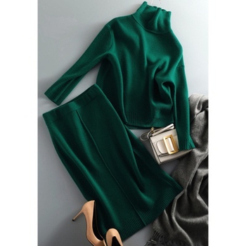 Σετ πλεκτού πουλόβερ και φούστας, μονόχρωμο σχέδιο, πάνελ ραφής, πολυεστερικός ύφασμα, μακριά μανίκια, φούστα midi