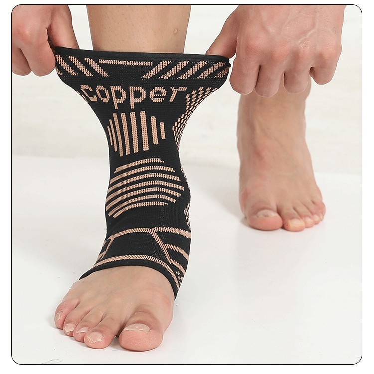 Kulkšnies įtvaras iš nailono suaugusiems, tinkamas bėgimui ir dviračiu važiavimui