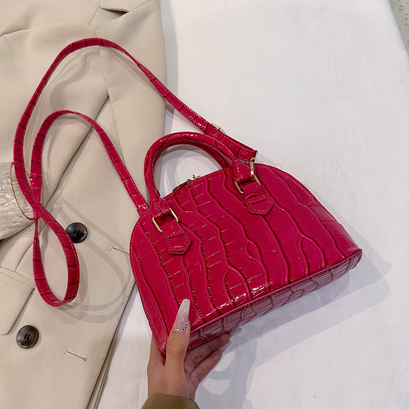 Bei Van Hee Geantă crossbody shell cu textură de crocodil, PU material, fermoar, buzunar pentru telefon