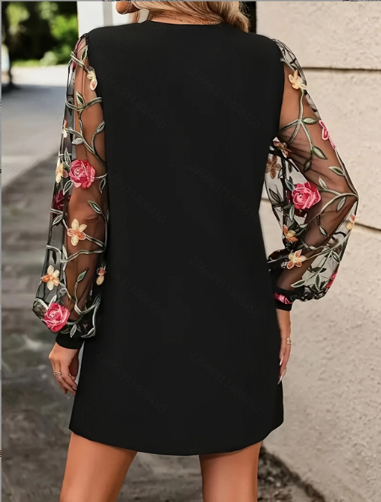 Пуловер рокля, полиестер, средно дълга A-линия, кръгло деколте, дълги ръкави