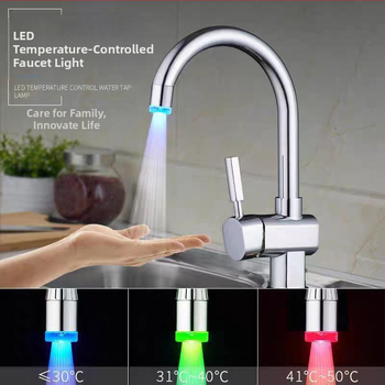 Kuhinjski kohout s produženjem protiv prskanja, LED senzor temperature mlaznice, filter za pranje povrća i tuš, model 017, ABS materijal, ručna montaža, površinska obrada injekcijskim oblikovanjem, moderni minimalistički stil