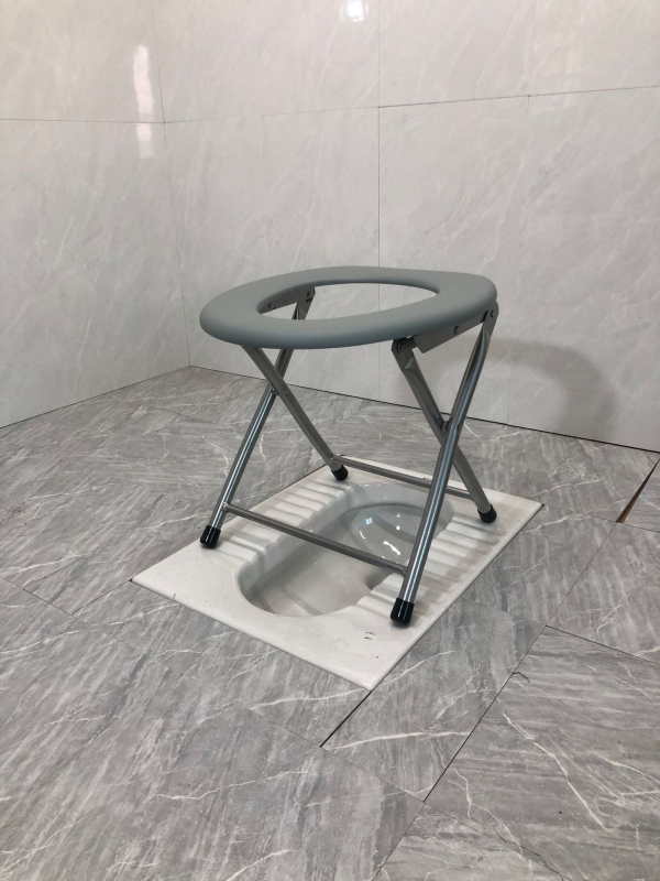 Седалка за тоалетна за възрастни и бременни, удебелена конструкция от въглеродна стомана, модел Section 06, с включена кофа за тоалетна