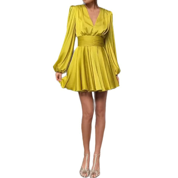 Γυναικείο φόρεμα από πολυεστέρα με μακριά μανίκια, ζώνη που τονίζει τη μέση, πιέτες, V‑λαιμό, midi μήκος, πατςγουορκ σχέδιο