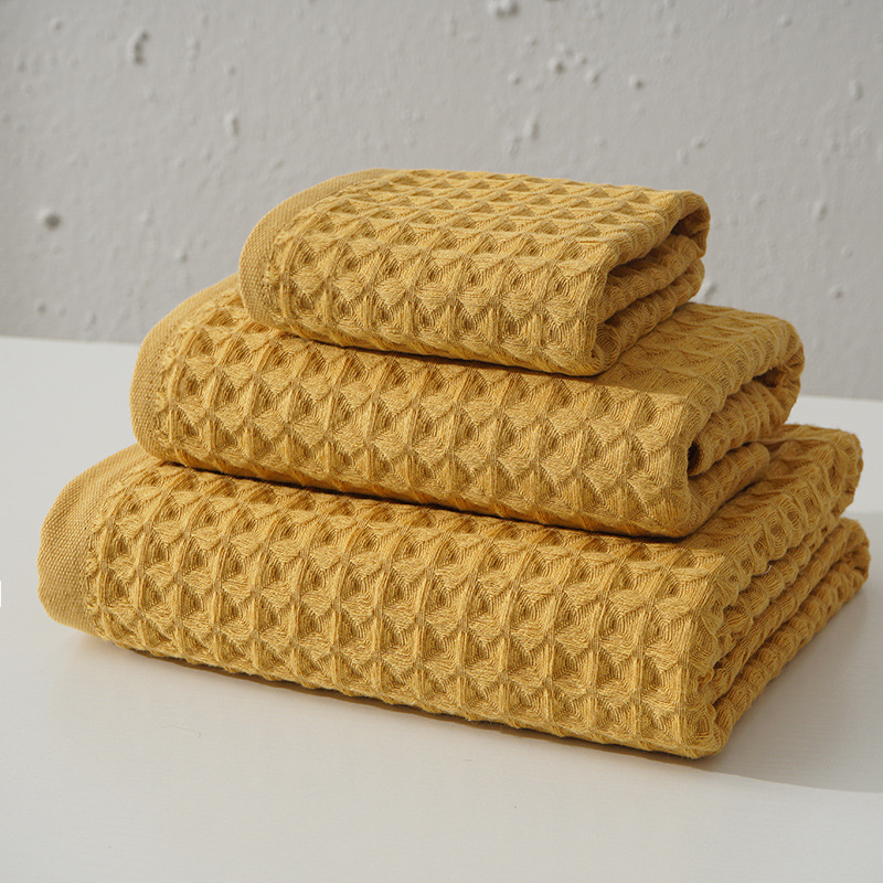 Dušo rankšluostis iš 100% medvilnės, medaus šukos raštas (honeycomb), Tips A, Svoris 200–300 g, Jacquard/plain audinys, 32 siūlai