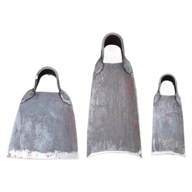 Sodo įrankis – plokštė iš mangano plieno, rankų kalimas, senovinės kilmės dizainas, platus ašmenys sodui ir žemės darbams