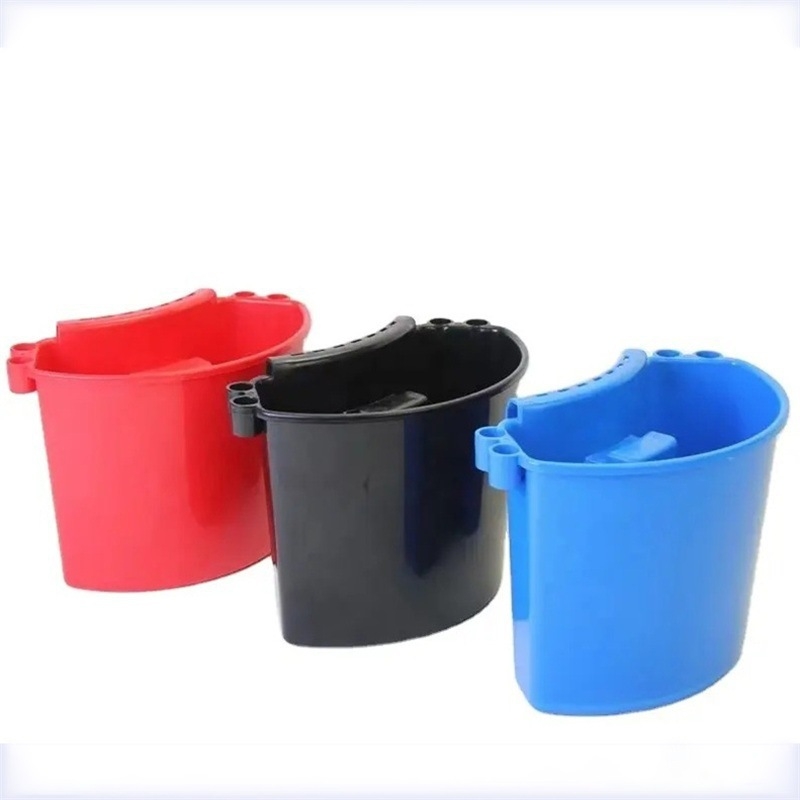 Karājams auto mazgāšanas spainis, PP materiāls, ar birstēm saderīgs, 2.5 kg, Soppebohe