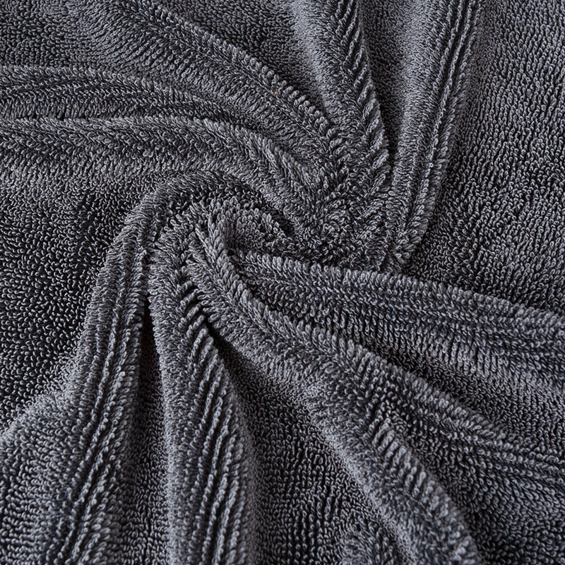 Automazgāšanas dvielis, mikrošķiedra, dubultā puses vīta audums ar Korejas pinuma dizainu; zīmols Hundred Trees; licencēts privātais zīmols; pielāgota apstrāde