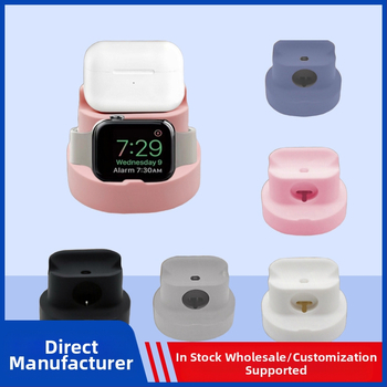 Silikónová stolná nabíjačka 3v1 pre Apple zariadenia: iPhone, Apple Watch, slúchadlá