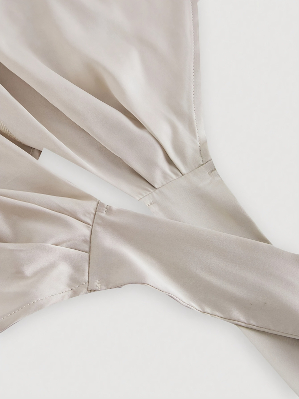 Ženska košulja bez rukava s V izrezom i šavnim vezivanjem sprijeda, jednobojni poliester, Mercerizirani završetak, visok struk