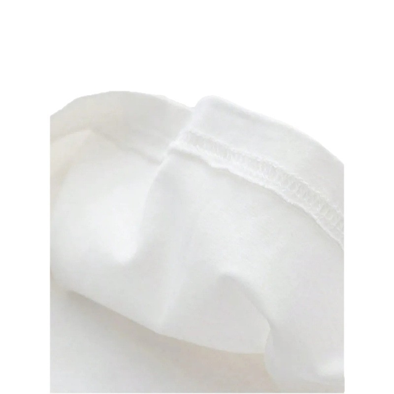 Tricou din bumbac cu mânecă scurtă, guler rotund și imprimeu 3D, lungime medie.