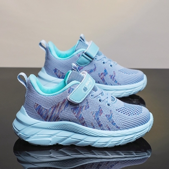 Bērnu skrienošās kurpes – elpojoša sietiņa augšdaļa, viegla EVA zole, Velcro aizdare, svītru raksts