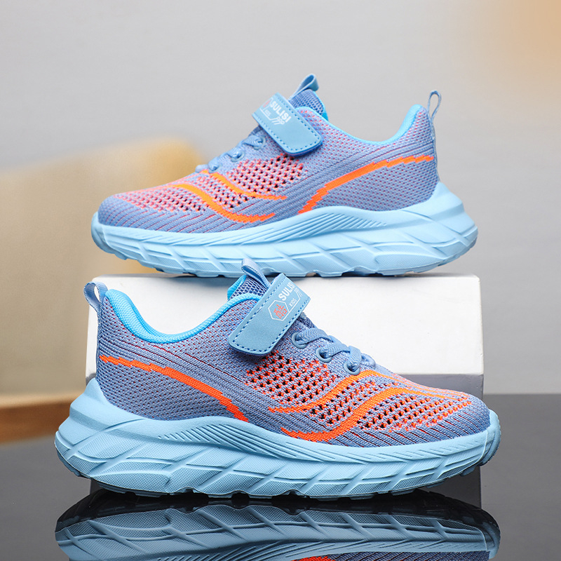 Bērnu skrienošās kurpes – elpojoša sietiņa augšdaļa, viegla EVA zole, Velcro aizdare, svītru raksts