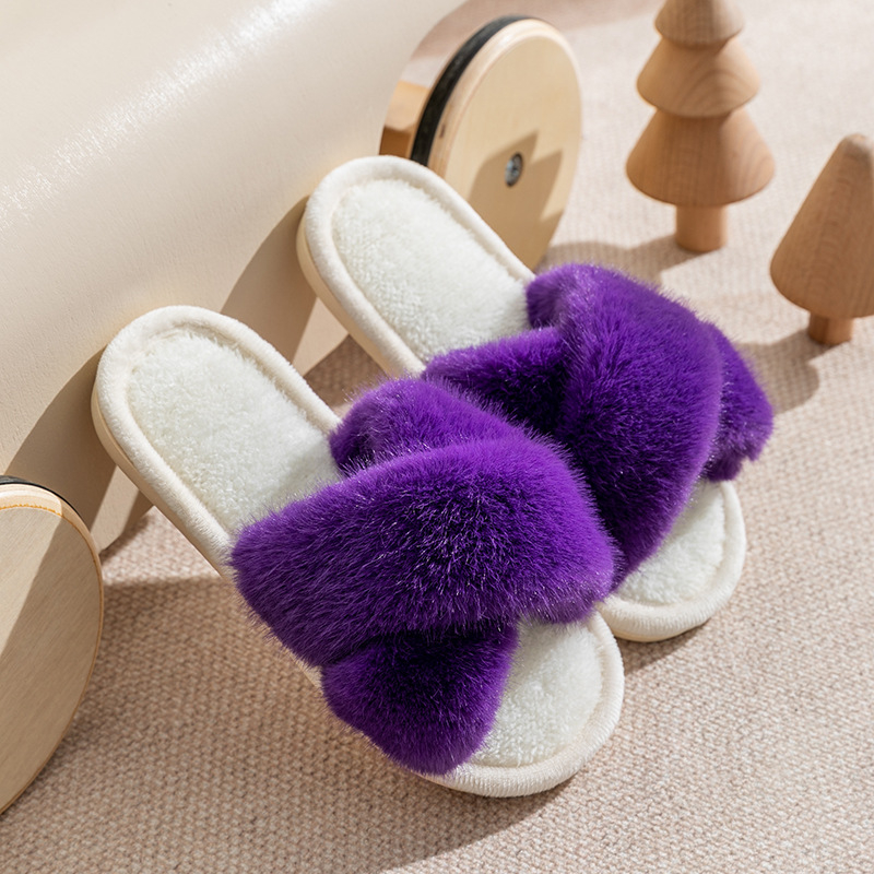 Meitenēm piemērotas pūkainas ziemas čības mājai, virsū no mākslīgās vilnas, divkrāsu raksts, anti-slips PVC zole, korejiešu stila, 4–12 gadi